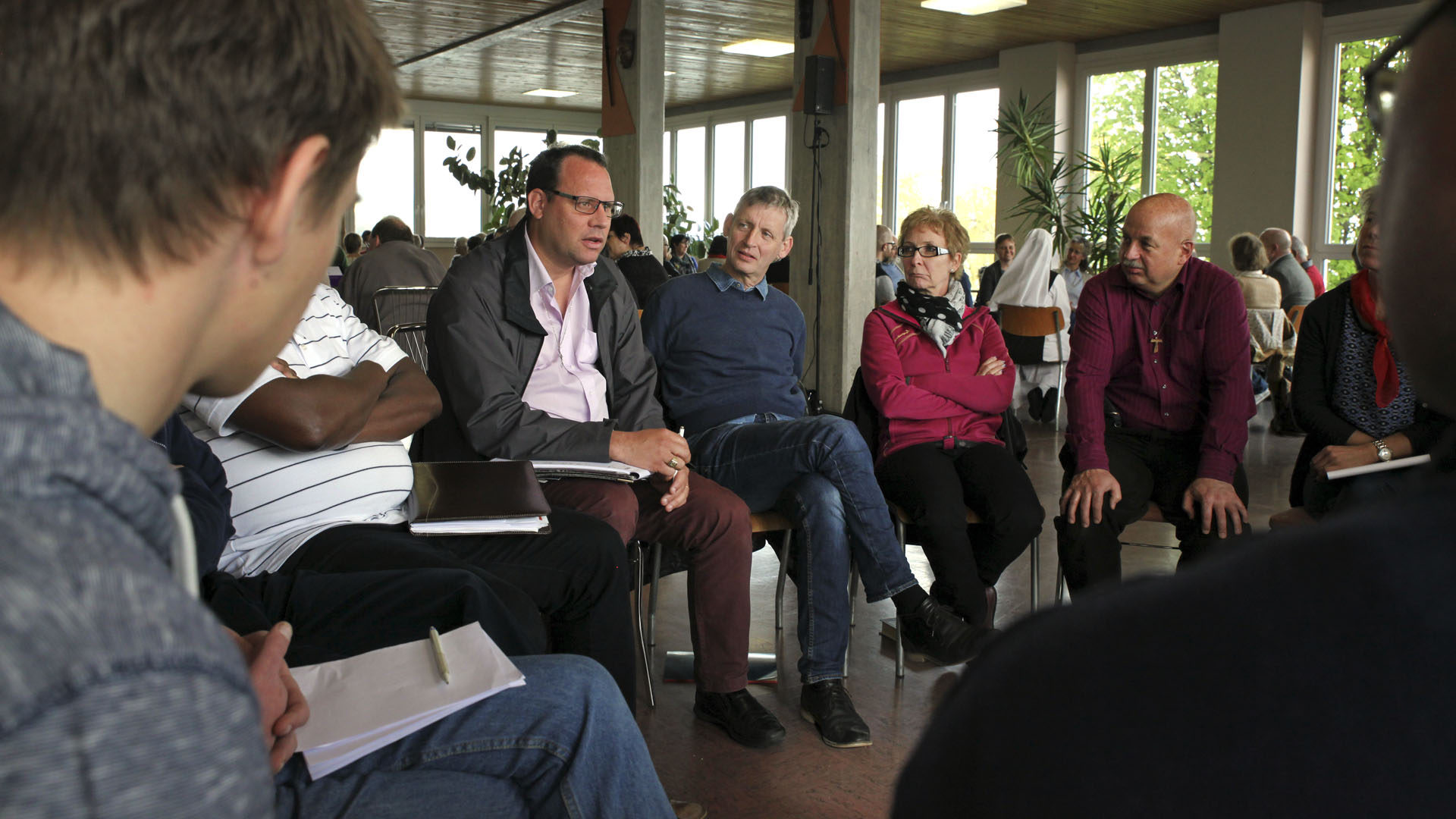 Le Bouveret le 14 avril 2016. Ecole des Missions. Atelier de discussions lors de la session pastorale du diocèse de Sion. (Photo: Bernard Hallet)