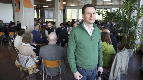 Le Bouveret le 14 avril 2016. Ecole des Missiosn. Arnaud Bornens, coach de l'Association Talenthéo. (Photo: Bernard Hallet)